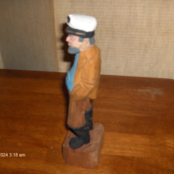 Hand Carved Sea Captain Figure. Boat Works - Picture 2 of 8